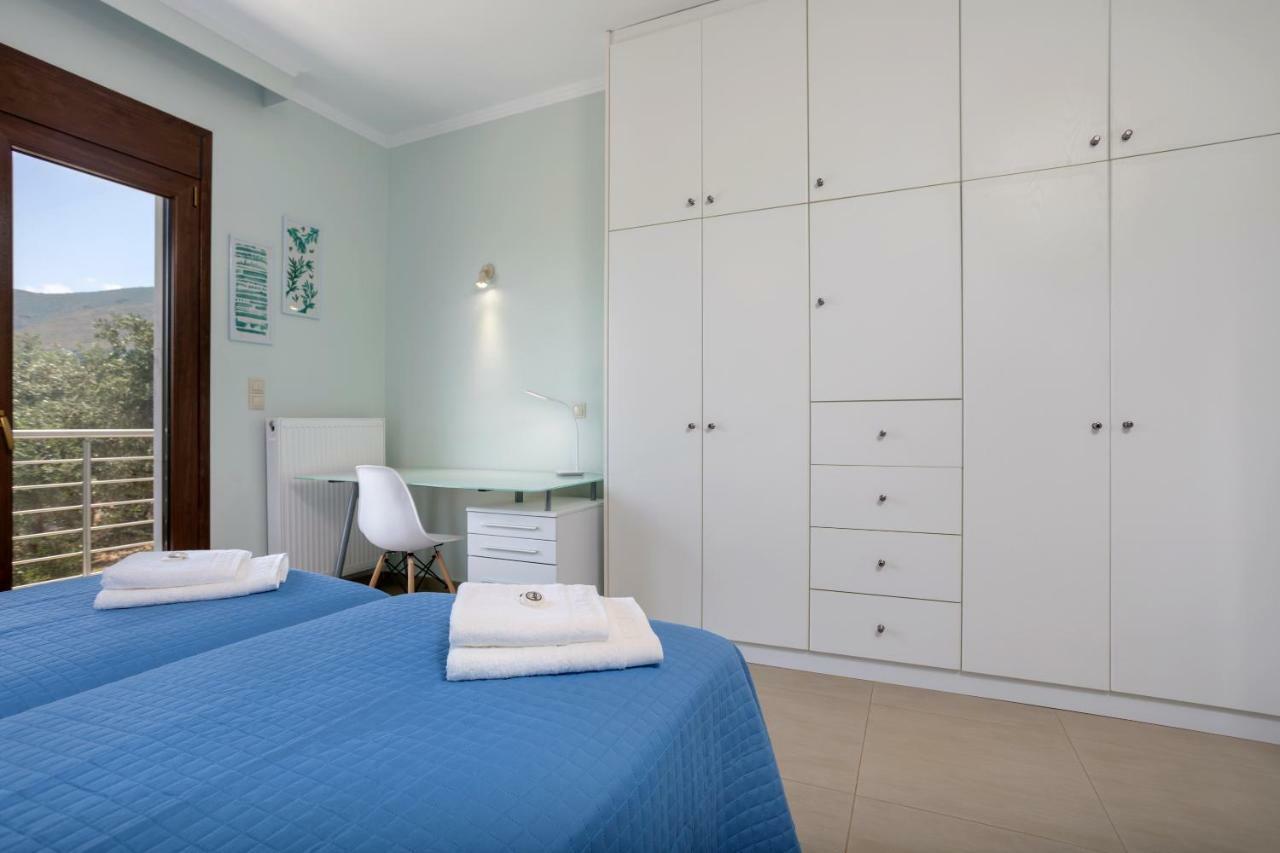 Villa Serenity Agia Marina  Exterior photo